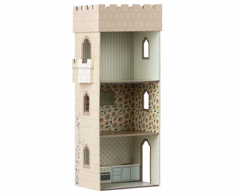 Castle With Kitchen Dollhouses