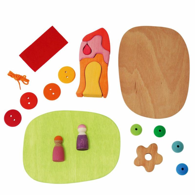 Down By The Meadow – Wooden Small World Play Set Pretend Play