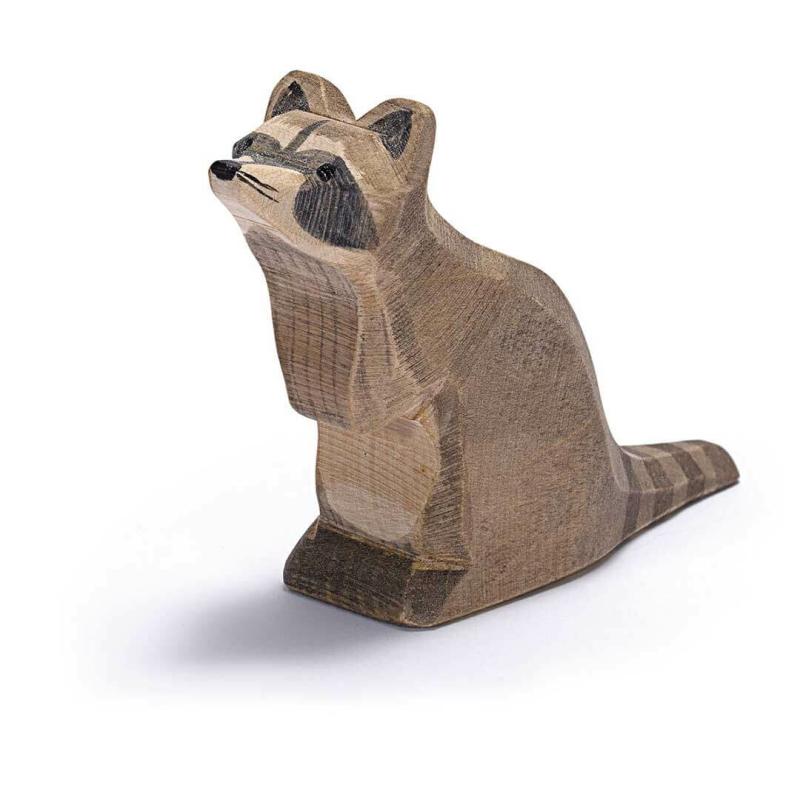 Ostheimer Raccoon, Sitting Pretend Play